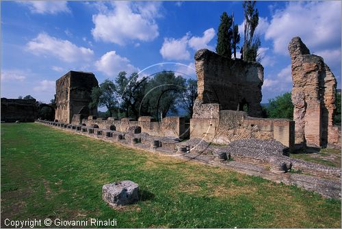 ITALY - VILLA ADRIANA (Tivoli RM) - Piazza d'Oro