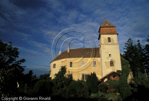 AUSTRIA - BURGENLAND - Bernstein - il castello