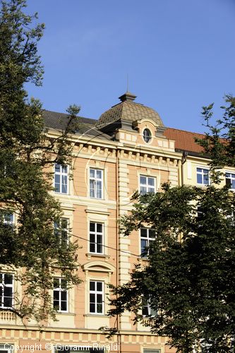 Austria - Innsbruck - Boznerplatz