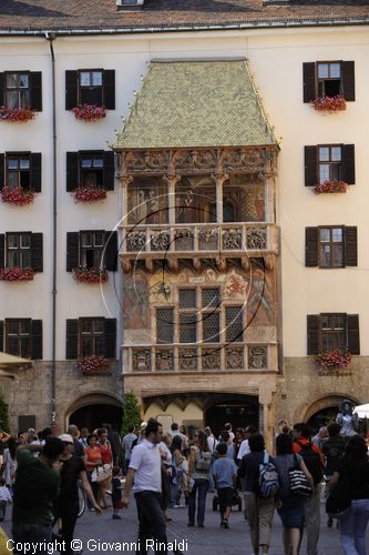 Austria - Innsbruck - Herzog Friedrich strasse - Goldenes Dachl