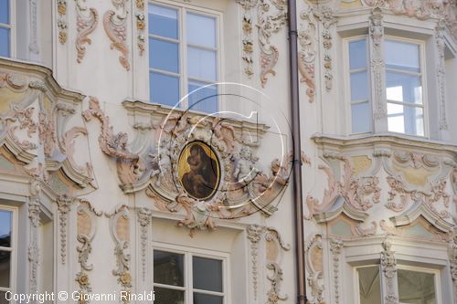 Austria - Innsbruck - Herzog  Friedrich strasse - Helbinghaus