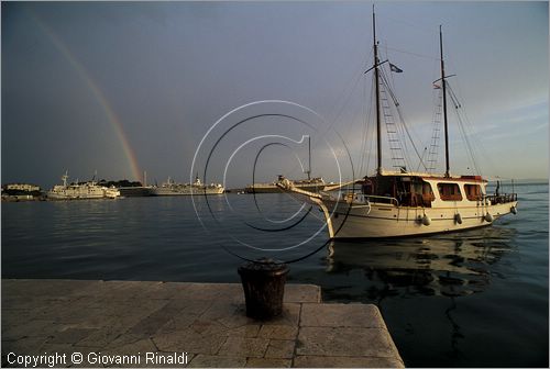 CROATIA - (Croazia) - SPLIT (Spalato) - veduta del porto con arcobaleno dopo un temporale