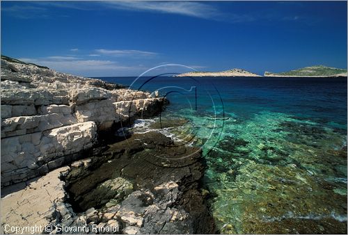 CROATIA - KORNATI (Croazia - Isole Incoronate) - Isola Mana
