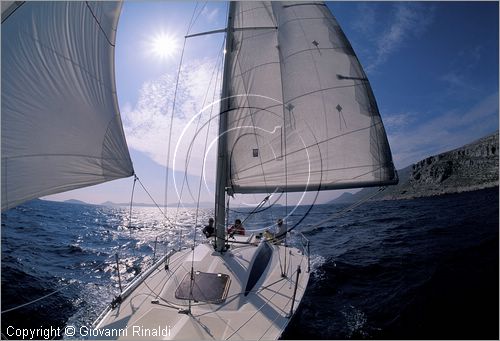 CROATIA - KORNATI (Croazia - Isole Incoronate) - navigazione a vela tra le isole