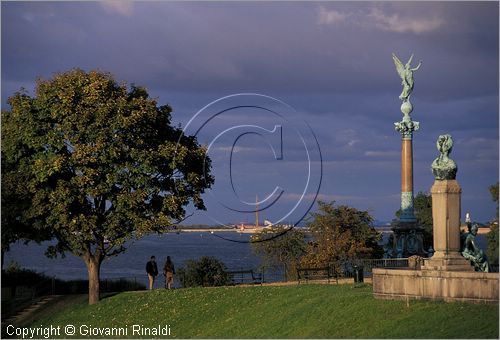 DENMARK - DANIMARCA - COPENHAGEN - Parco di Langelinie