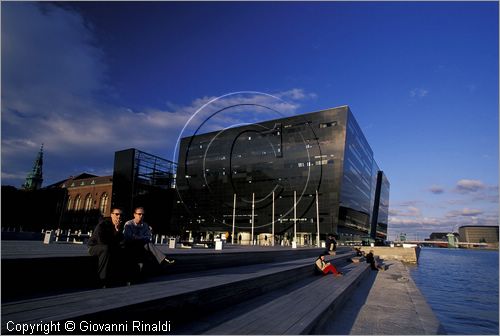 DENMARK - DANIMARCA - COPENHAGEN - The Black Diamond - nuova ala della Royal Library degli architetti Schmidt Hammer e Lassen