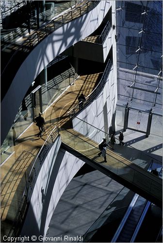 DENMARK - DANIMARCA - COPENHAGEN - The Black Diamond - nuova ala della Royal Library degli architetti Schmidt Hammer e Lassen