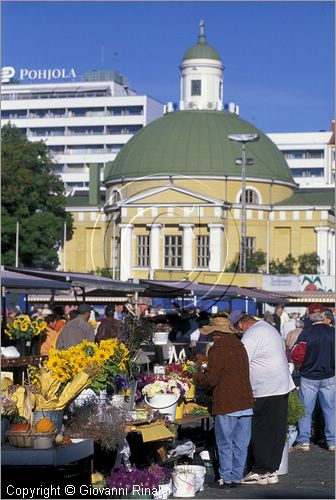FINLAND - FINLANDIA - TURKU - piazza del mercato