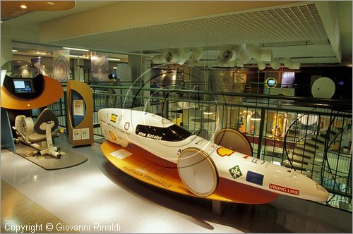 FINLAND - FINLANDIA - OULU - il museo tecnologico Tietomaa