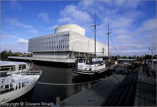 FINLAND - FINLANDIA - OULU - il teatro