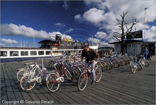 FINLAND - FINLANDIA - ISOLE ALAND - Mariehamn - noleggio di biciclette e piccole barche Ro-No