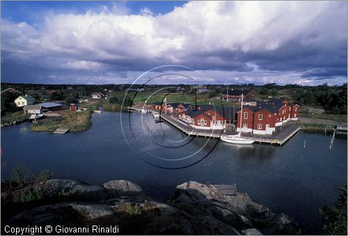 FINLAND - FINLANDIA - ISOLE ALAND - Kokar - Karlby - Hotel con approdo Brundhall