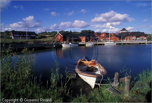 FINLAND - FINLANDIA - ISOLE ALAND - Kokar - Karlby - hotel ed approdo Brundhall