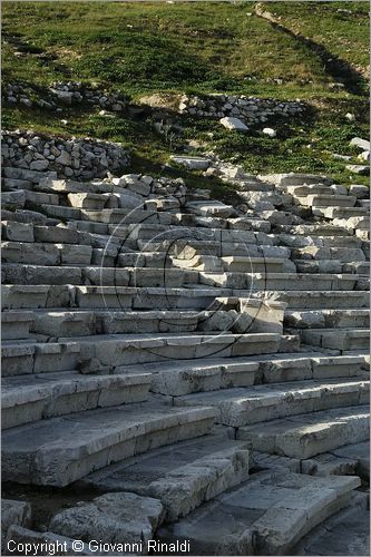 GREECE - ATENE - ATHENS - Acropoli - Acropolis - il teatro di Dionisio ai piedi della collina