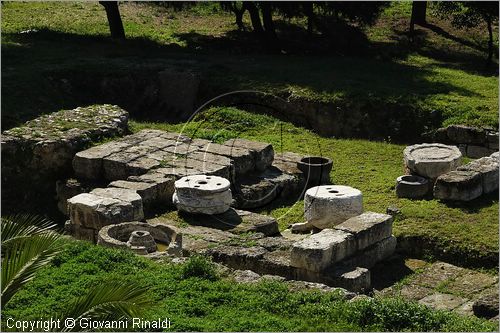 GREECE - ATENE - ATHENS - Olympieion - zona del tempio di Apollo Delphinios