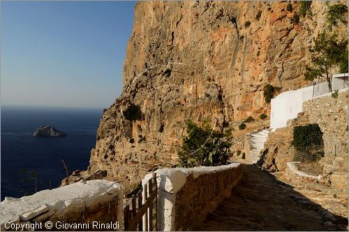 GRECIA - GREECE - Isole Cicladi - Amorgos - costa orientale - monastero Moni Hozoviotissis