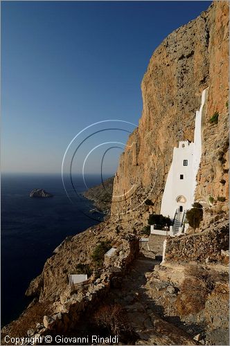 GRECIA - GREECE - Isole Cicladi - Amorgos - costa orientale - monastero Moni Hozoviotissis