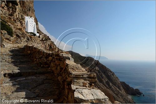 GRECIA - GREECE - Isole Cicladi - Amorgos - costa orientale - monastero Moni Hozoviotissis