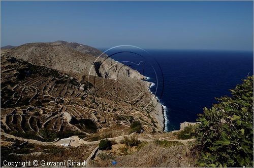 GRECIA - GREECE - Isole Cicladi - Folegandros - costa nord vista dalla Hora