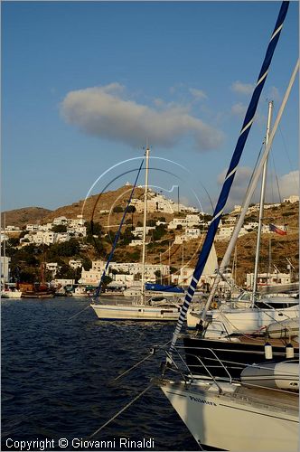 GRECIA - GREECE - Isole Cicladi - Ios - Ormos (porto)