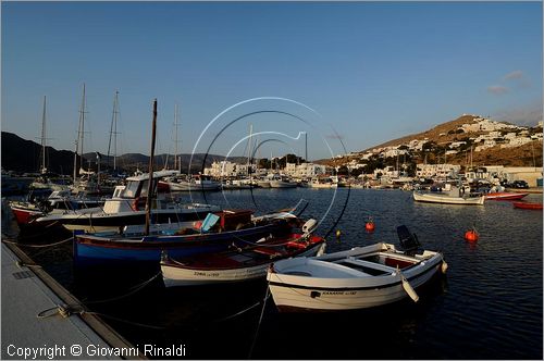 GRECIA - GREECE - Isole Cicladi - Ios - Ormos (porto)