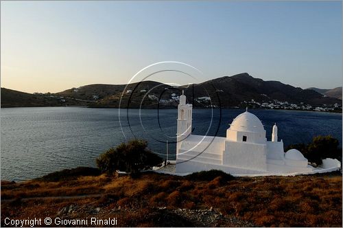 GRECIA - GREECE - Isole Cicladi - Ios - Ormos (porto) - Agia Irini