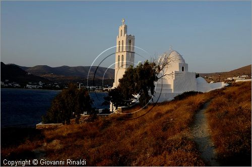 GRECIA - GREECE - Isole Cicladi - Ios - Ormos (porto) - Agia Irini