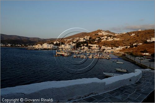 GRECIA - GREECE - Isole Cicladi - Ios - Ormos (porto)