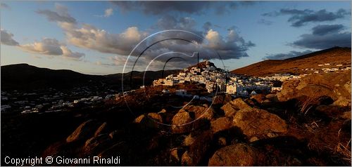 GRECIA - GREECE - Isole Cicladi - Ios - Chora - veduta al tramonto