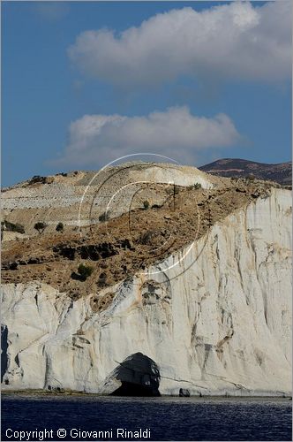 GRECIA - GREECE - Isole Cicladi - Milos - costa sud - Papa Avlaki