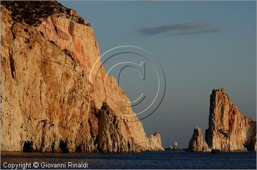 GRECIA - GREECE - Isole Cicladi - Polyeghos - costa sud - isoletta Kalogheri