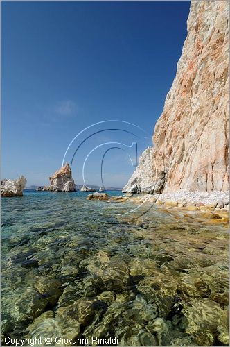 GRECIA - GREECE - Isole Cicladi - Polyeghos - costa sud