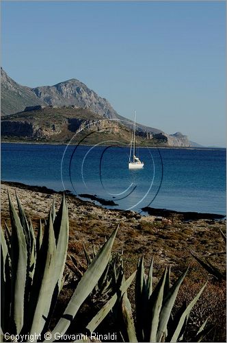 GRECIA - GREECE - Isola di Creta (Crete) - penisola di Gramvousa - Gramvousa Bay visto lall'isola di Imeri Gramvousa