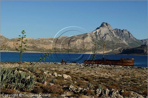 GRECIA - GREECE - Isola di Creta (Crete) - penisola di Gramvousa - Gramvousa Bay visto lall'isola di Imeri Gramvousa