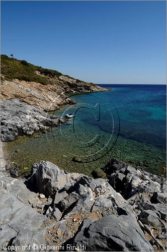 GRECIA - GREECE - Isole del Dodecaneso - Dodecanese Islands - Isola di Agatonissi (Agathonisi) - la costa sud tra capo Gourna e capo Protali