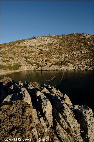 GRECIA - GREECE - Isole del Dodecaneso - Dodecanese Islands - Isola di Agatonissi (Agathonisi) - la costa sud - Aghios Georghios Bay