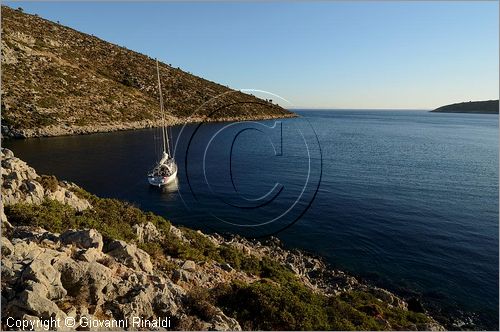 GRECIA - GREECE - Isole del Dodecaneso - Dodecanese Islands - Isola di Agatonissi (Agathonisi) - la costa sud - Aghios Georghios Bay