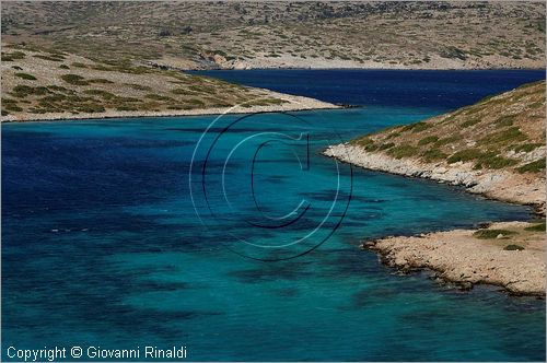 GRECIA - GREECE - Isole del Dodecaneso - Dodecanese Islands - Isola di Arki - costa sud tra le isolette di Macronisi, Tsouka e Kalovolos