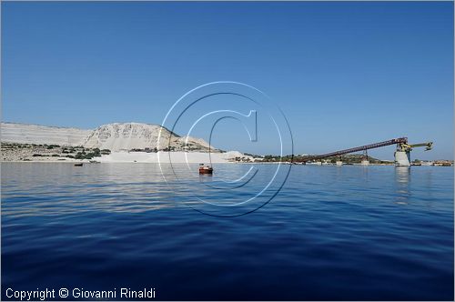 GRECIA - GREECE - Isole del Dodecaneso - Dodecanese Islands - Isola di Giali - cave di pomice