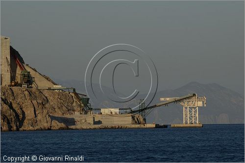 GRECIA - GREECE - Isole del Dodecaneso - Dodecanese Islands - Isola di Giali - cave di pomice