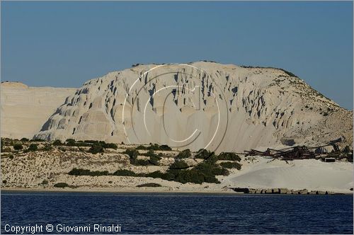 GRECIA - GREECE - Isole del Dodecaneso - Dodecanese Islands - Isola di Giali - cave di pomice