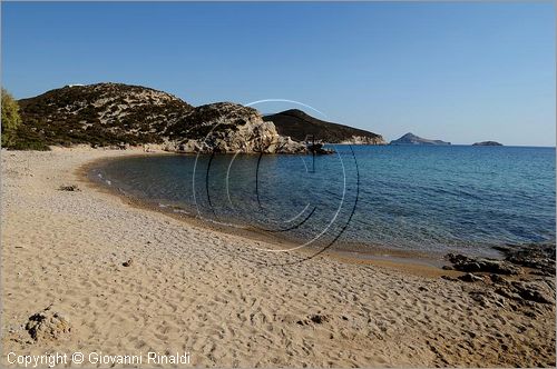 GRECIA - GREECE - Isole del Dodecaneso - Dodecanese Islands - Isola di Patmos - la costa presso Alyki Beach - tra Capo Tripiti e l'isoletta di Kedronisi