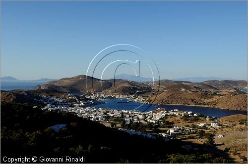 GRECIA - GREECE - Isole del Dodecaneso - Dodecanese Islands - Isola di Patmos - vista dalla strada che porta alla Hora