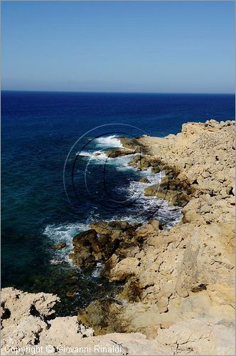 GRECIA - GREECE - Isola di Gavdos (Mar Libico a sud di Creta) - Fokospilio