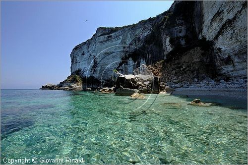 GRECIA - GREECE - Isole Ionie - Ionian Islans - Antipaxos (Antipaxi) - costa nord occidentale tra Capo Katovrika e Capo Stamateli