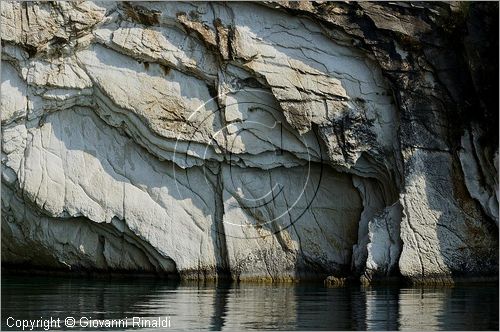 GRECIA - GREECE - Isole Ionie - Ionian Islans - Atokos - Cliff Bay