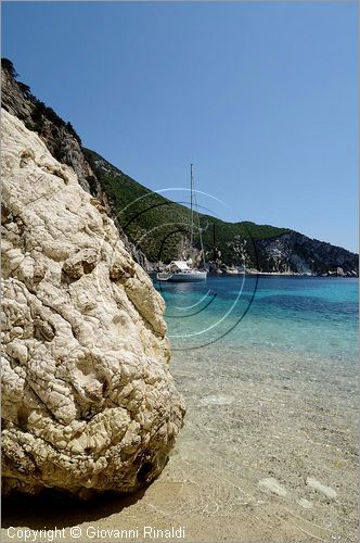 GRECIA - GREECE - Isole Ionie - Ionian Islans - Atokos - Cliff Bay