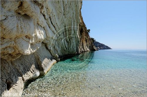 GRECIA - GREECE - Isole Ionie - Ionian Islans - Atokos - Cliff Bay