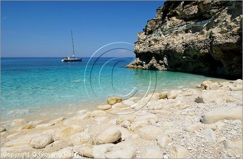 GRECIA - GREECE - Isole Ionie - Ionian Islans - Paxos (Paxi) - la costa nord occidentale presso Cape Laterna