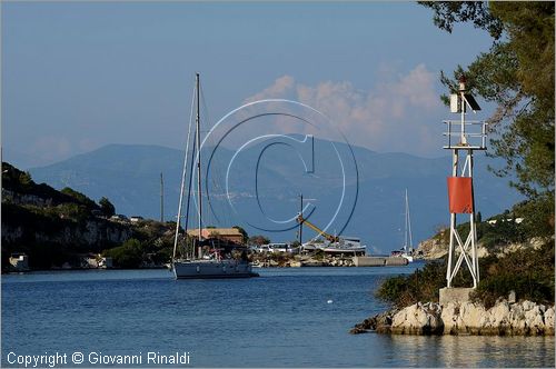 GRECIA - GREECE - Isole Ionie - Ionian Islans - Paxos (Paxi) - la costa orientale - Gaios